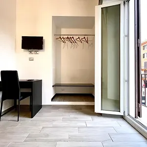 Colosseum Guest house