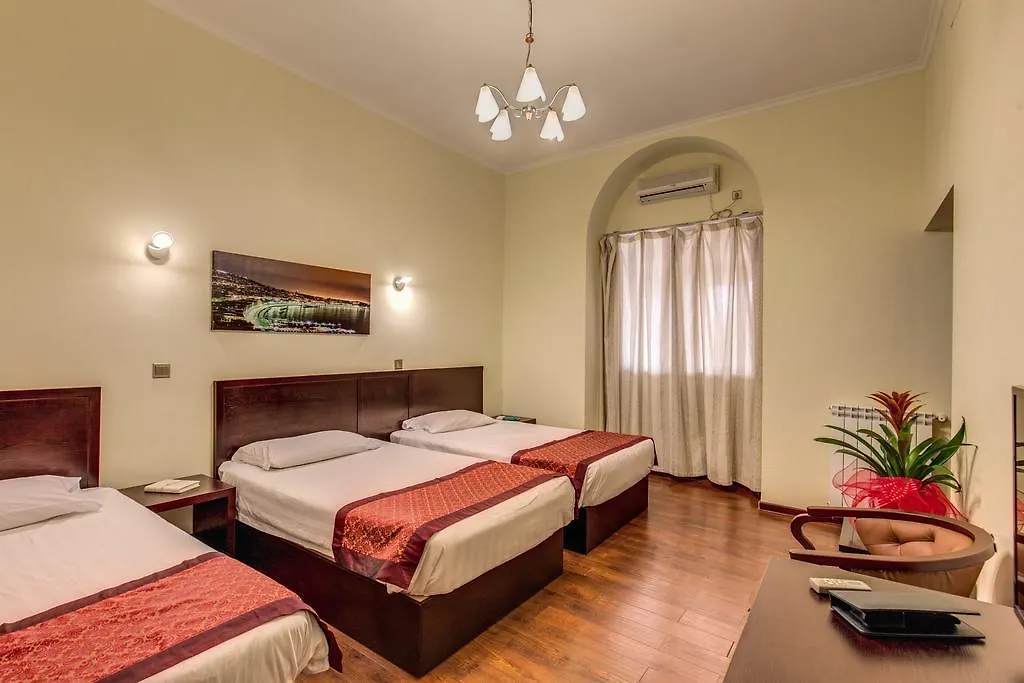 Guest house New Albatros Checkin Portafortuna Guesth House